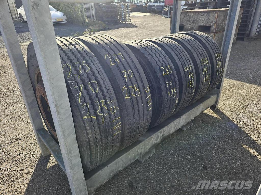 Continental  Skeletal trailers