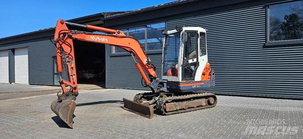 Kubota KX 101 - 3 Mini excavators < 7t