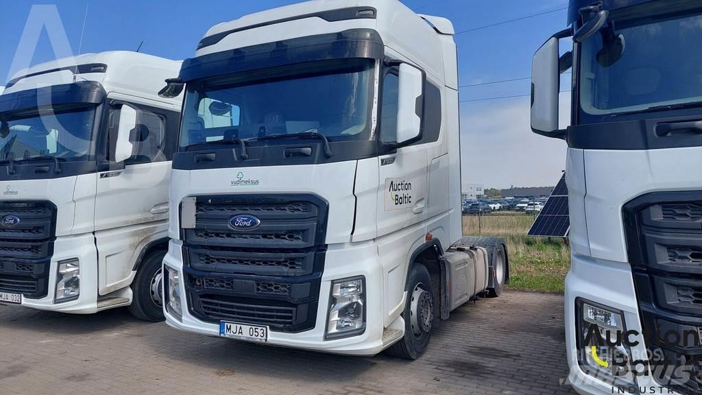 Ford F-MAX 500 Truck Tractor Units
