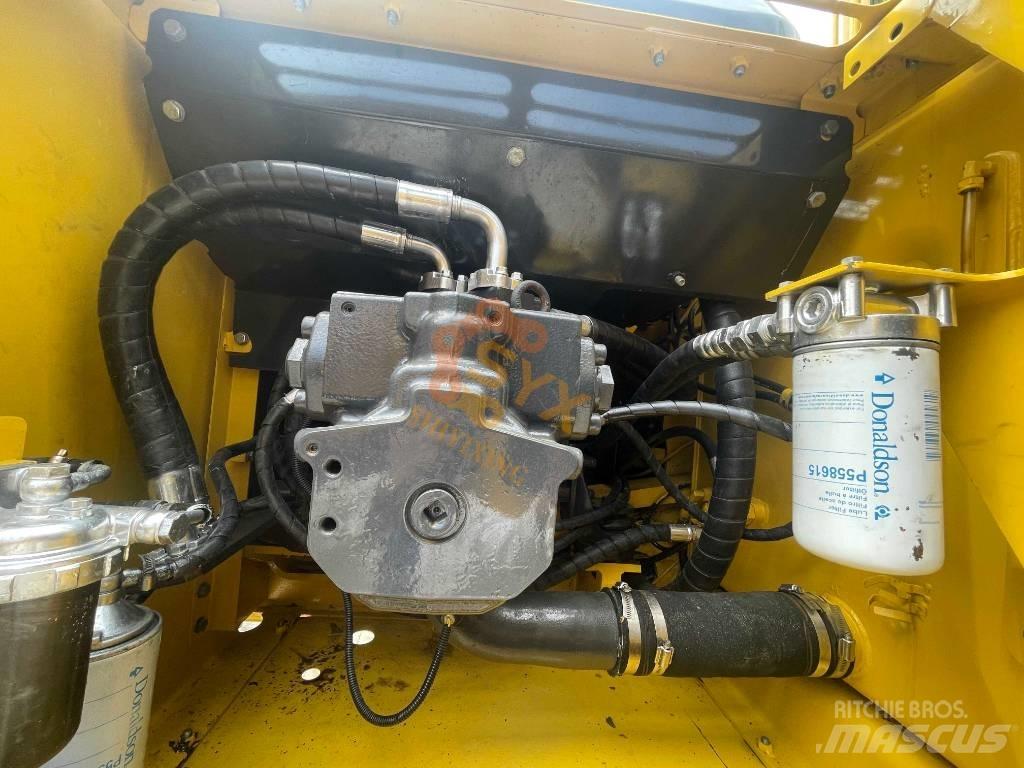 Komatsu PC 220-7 Crawler excavators