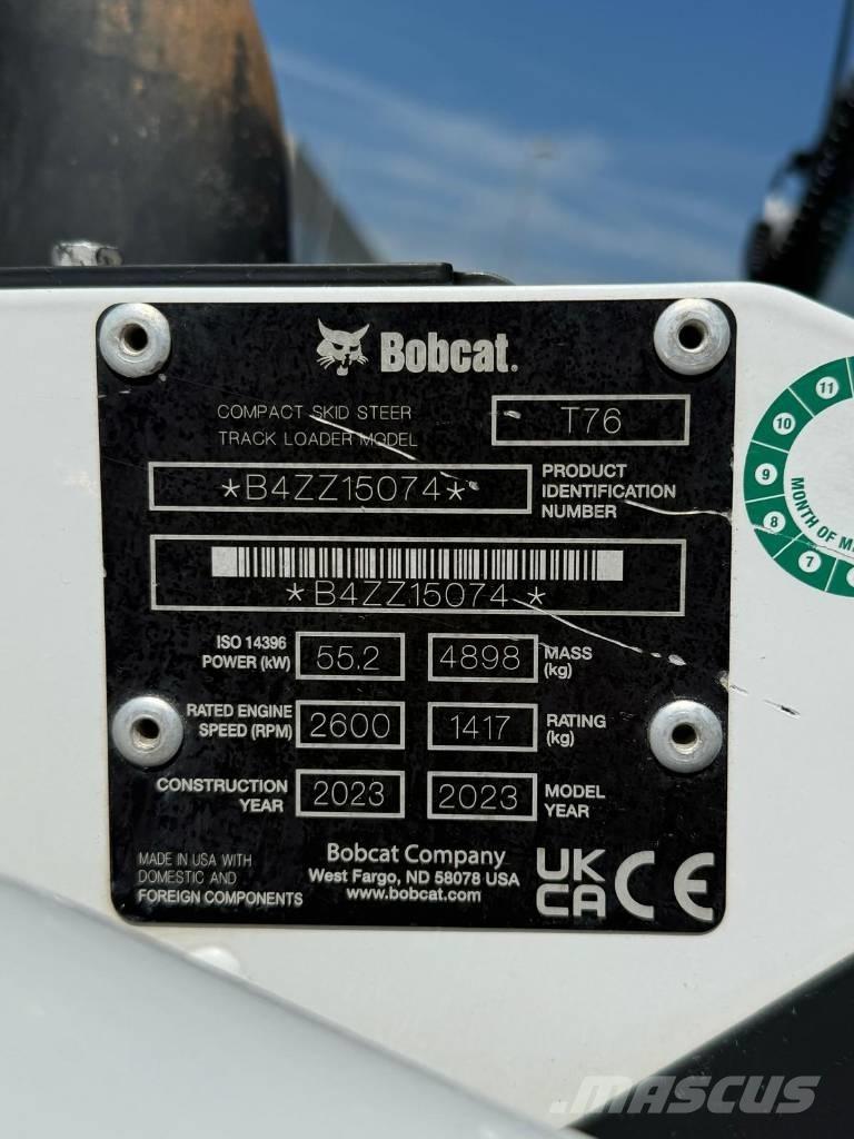 Bobcat T 76 Crawler FEL's