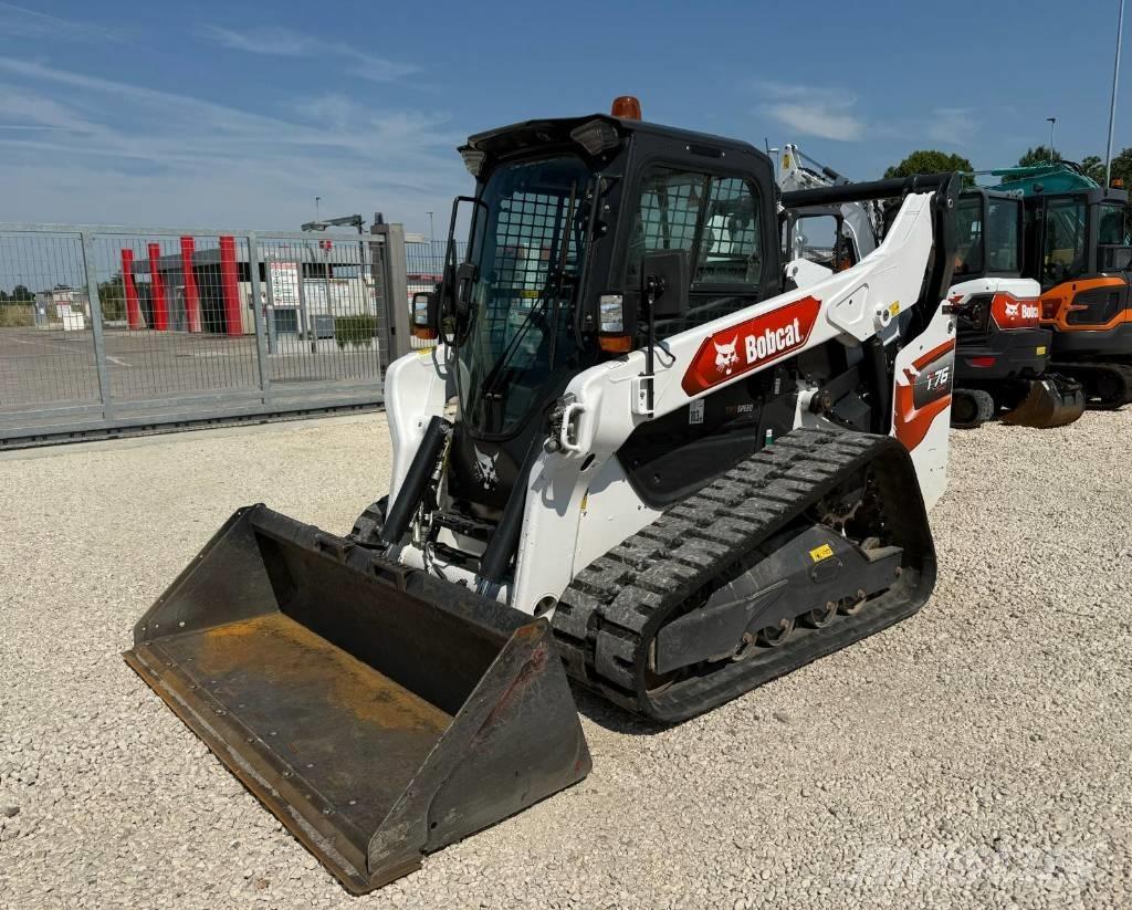 Bobcat T 76 Crawler FEL's