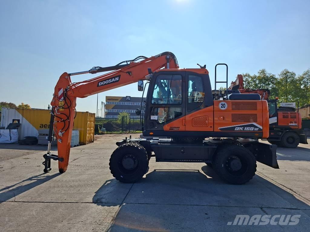 Doosan DX160W-7 Wheeled excavators