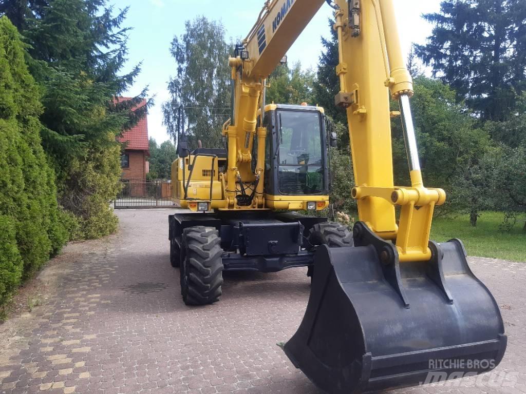 Komatsu PW 130-7 Wheeled excavators