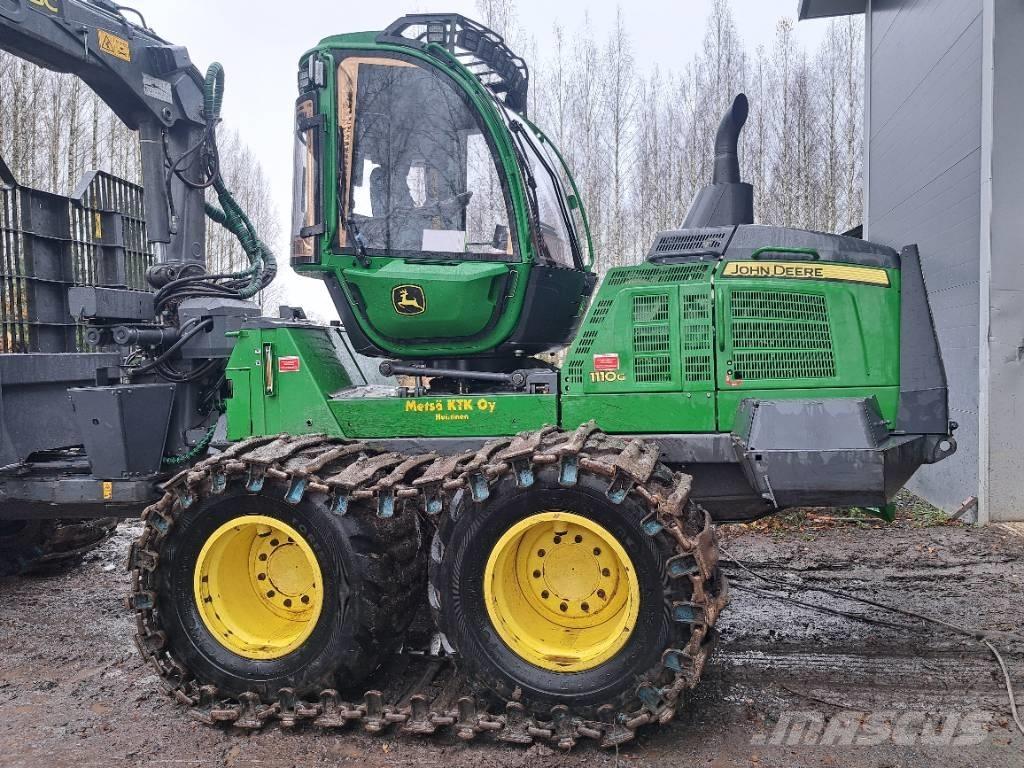 John Deere 1110 G Forwarders