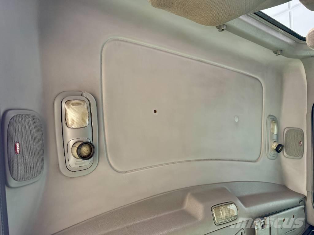 Peterbilt 388 Truck Tractor Units