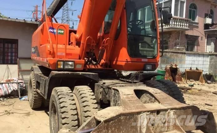 Doosan DH210W-7 Wheeled excavators