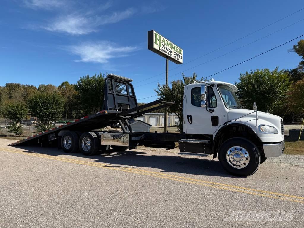 Freightliner M2 Recovery vehicles