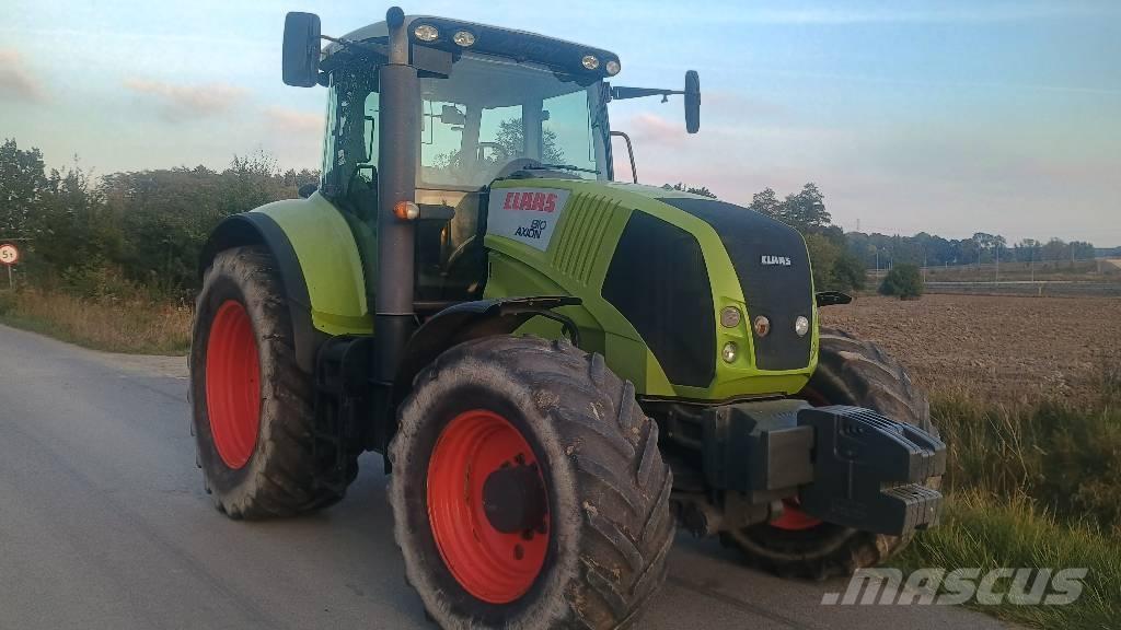 CLAAS Axion 810 CIS Tractors