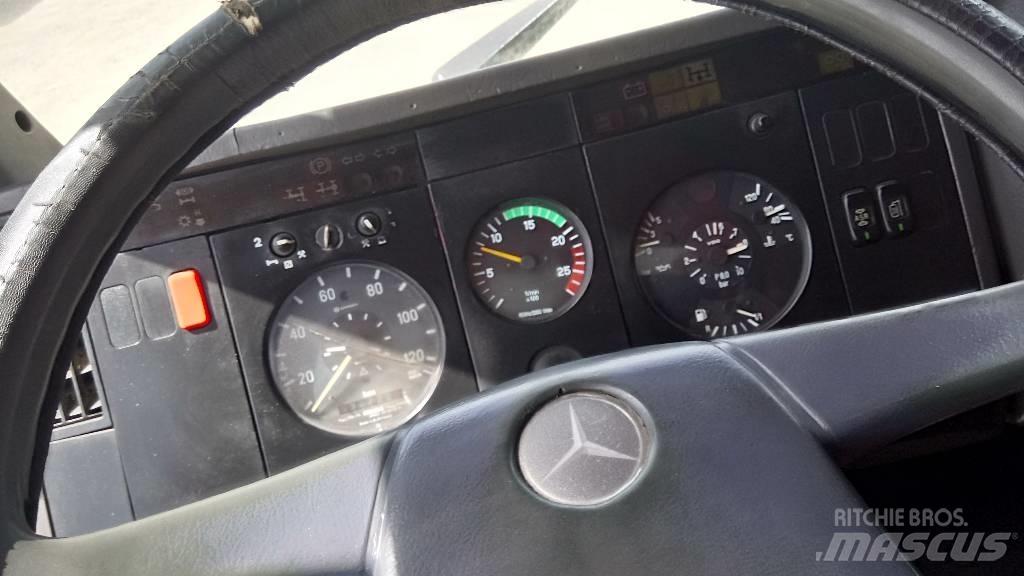 Mercedes-Benz 3535 Tipper trucks