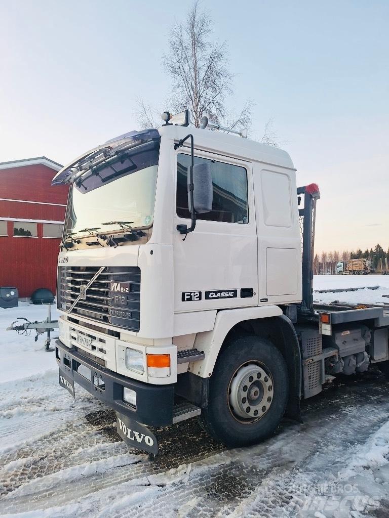 Volvo F 12 Flatbed/Dropside trucks