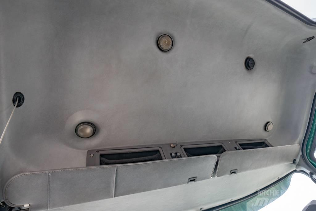 Mack Granite Truck Tractor Units
