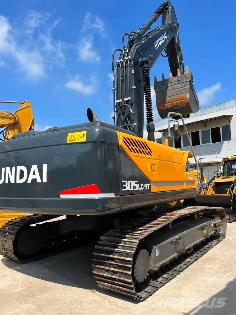 Hyundai R305LC-9T Crawler excavators