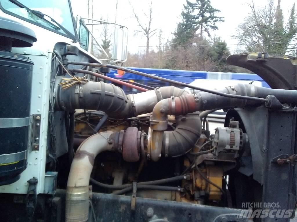 Peterbilt 377 Truck Tractor Units