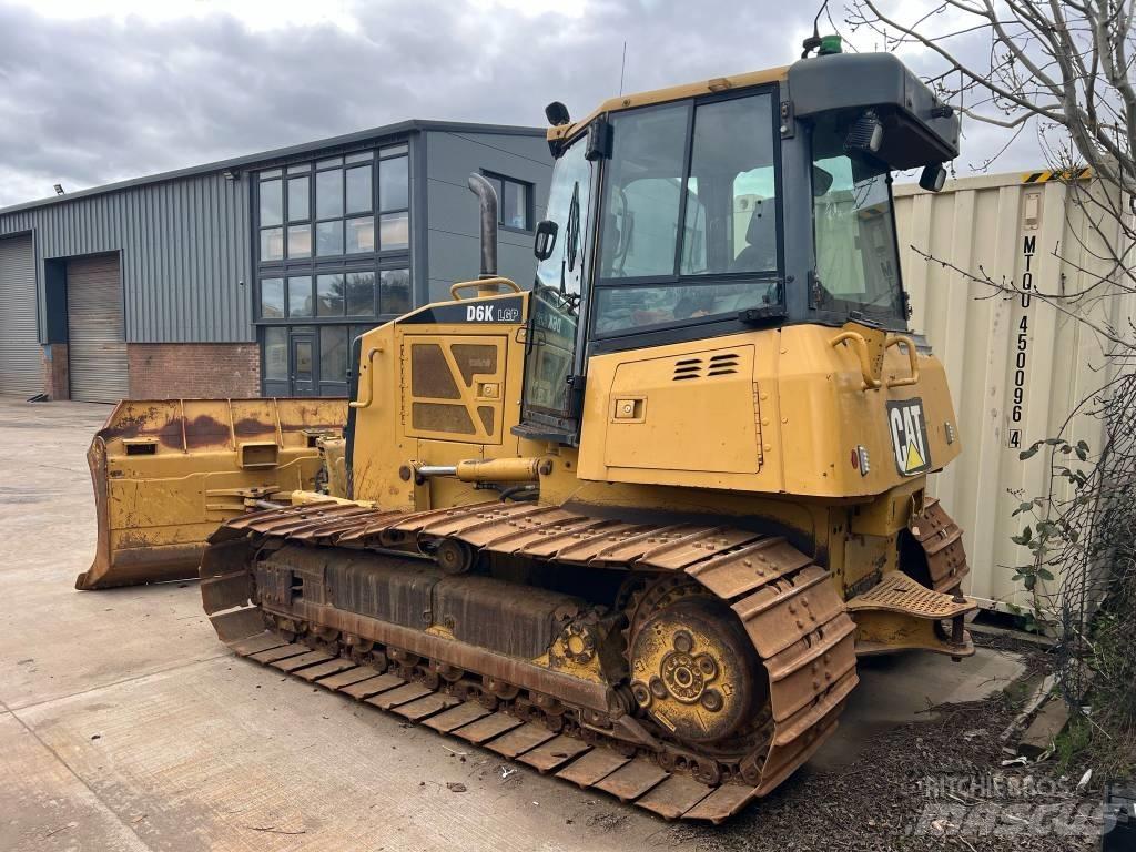 CAT D 6 K Crawler dozers
