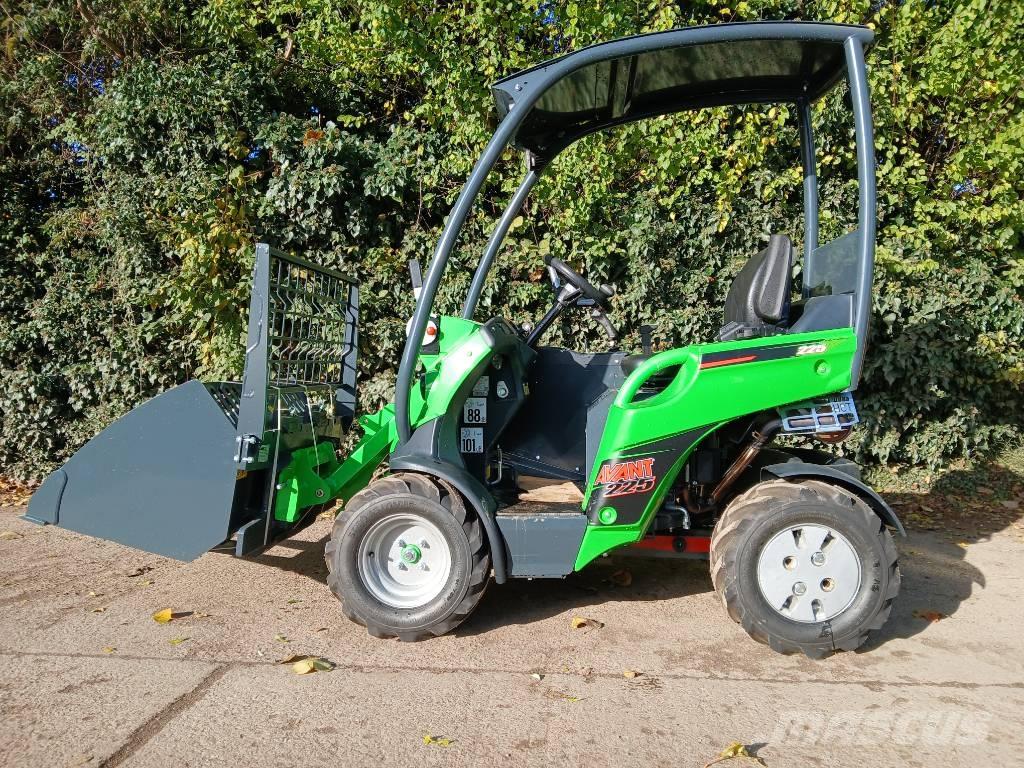 Avant 225 Multi purpose loaders