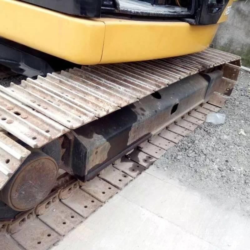 CAT 308 Mini excavators < 7t