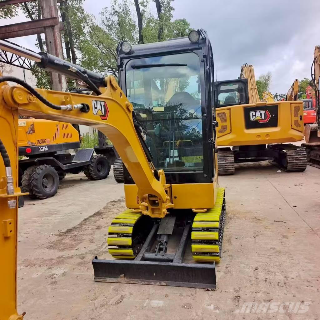 CAT 302 Mini excavators < 7t