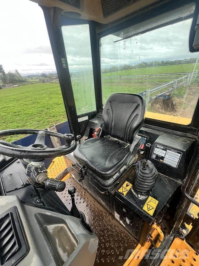 JCB 6T-3 Site dumpers