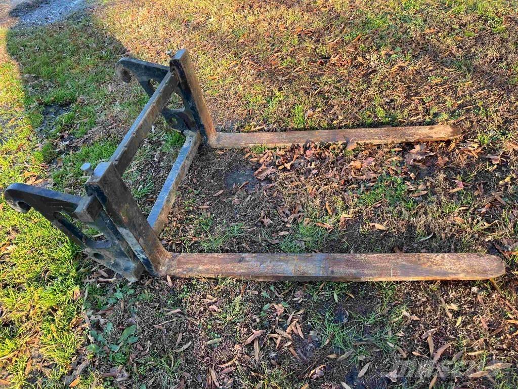 CAT 908M Wheel loaders