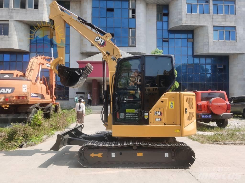 CAT 306 Mini excavators < 7t