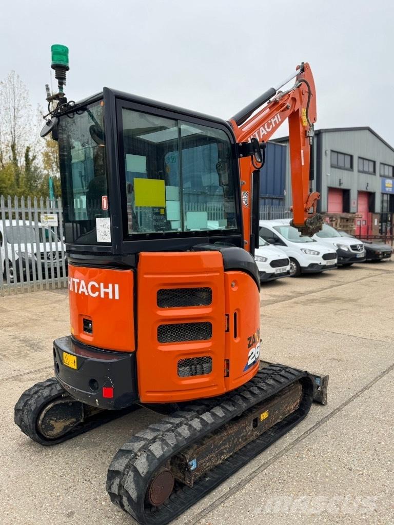 Hitachi zx26 Mini excavators < 7t