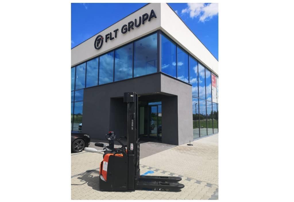 Toyota SPE 160 L Pedestrian stacker