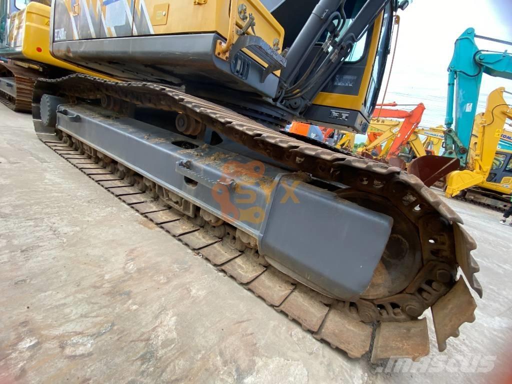 Volvo EC 240 B LC Crawler excavators