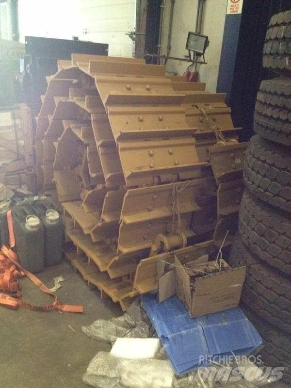 CAT D7G TRACK CHAINS Chassis and suspension