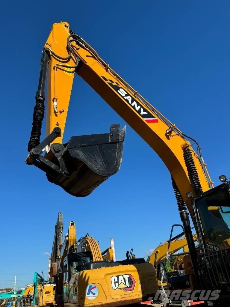 Sany SY 215 Midi excavators  7t - 12t