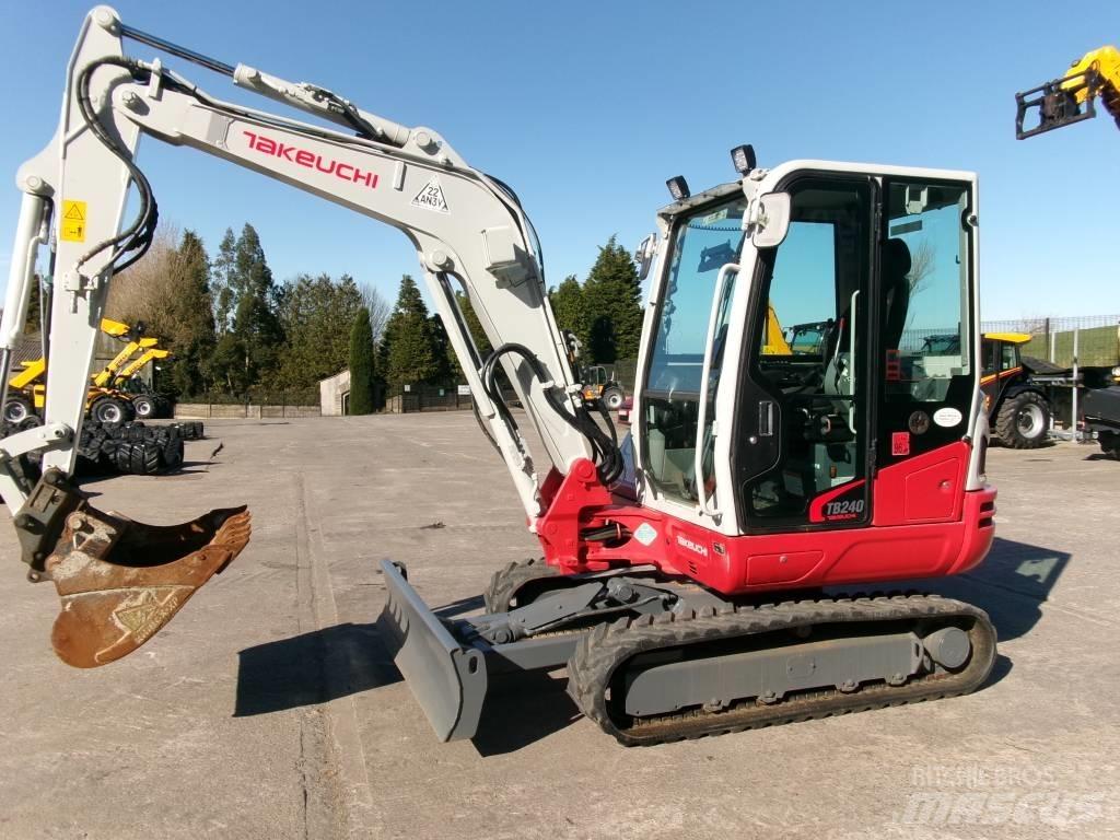 Takeuchi TB 240 Mini excavators < 7t