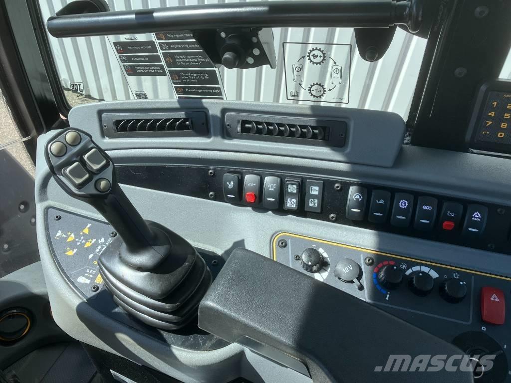 JCB 409 Wheel loaders