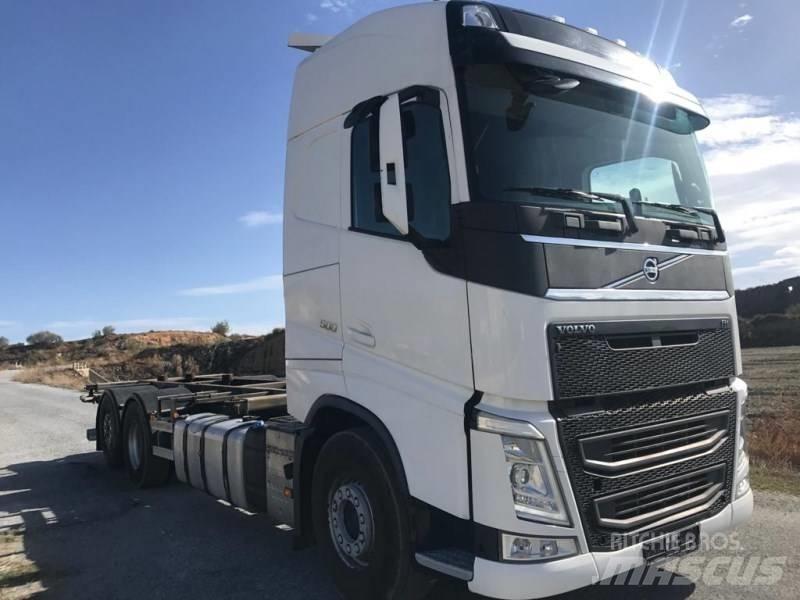 Volvo FH500 Chassis Cab trucks