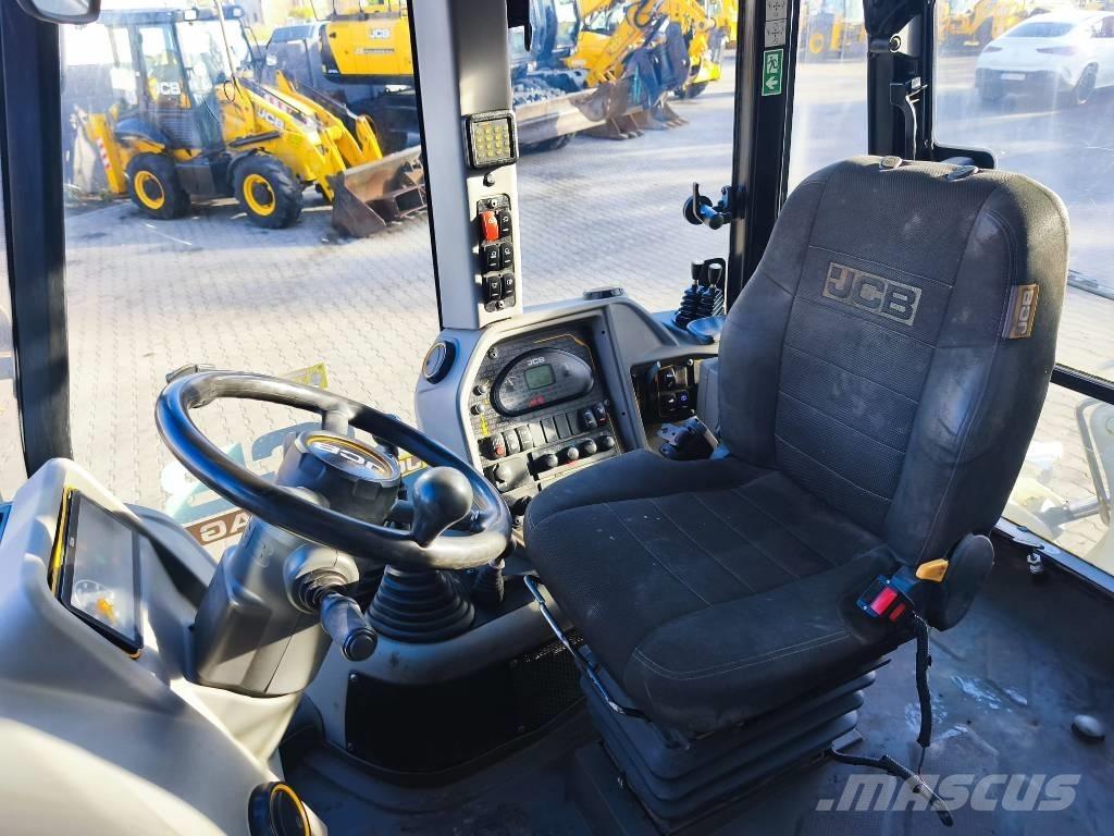 JCB 3CX Compact TLB's