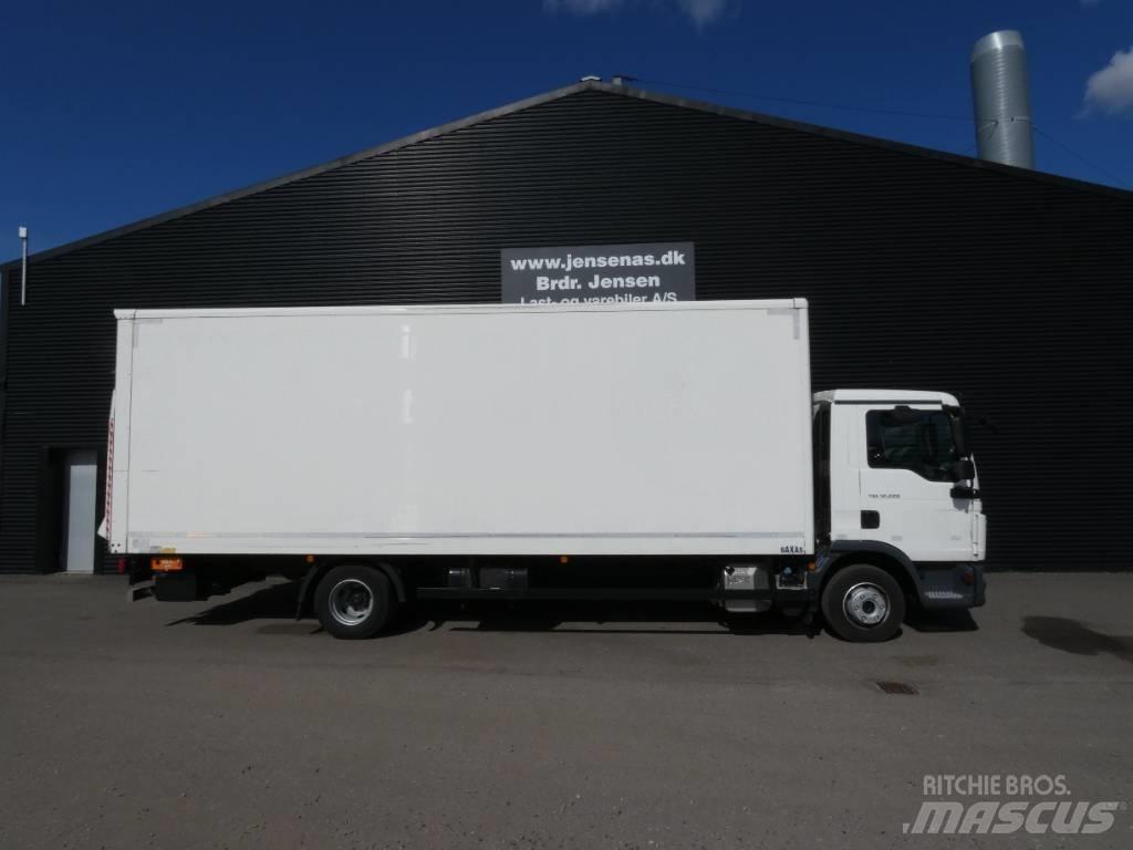 MAN TGL 12.220 Van Body Trucks