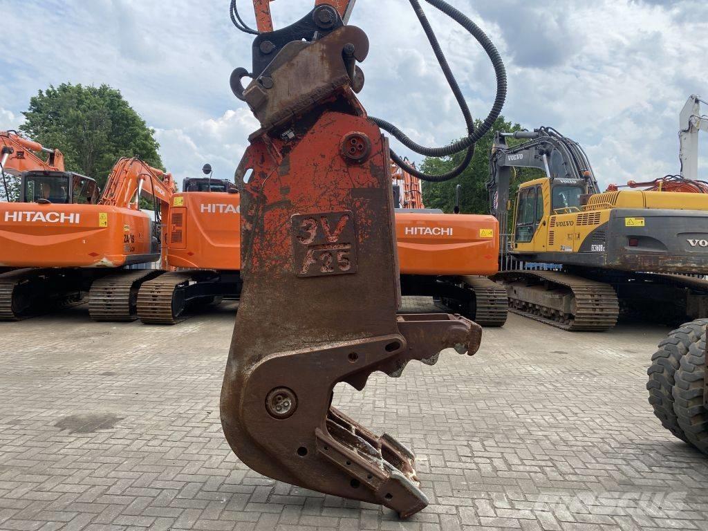 Trevibenne F 25 Crushers