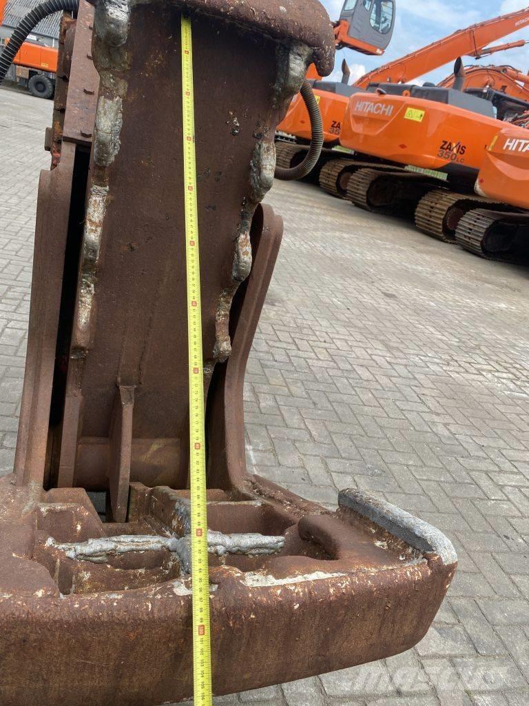 Trevibenne F 25 Crushers