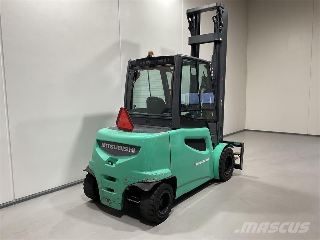 Mitsubishi FB40S-2 Electric forklift trucks