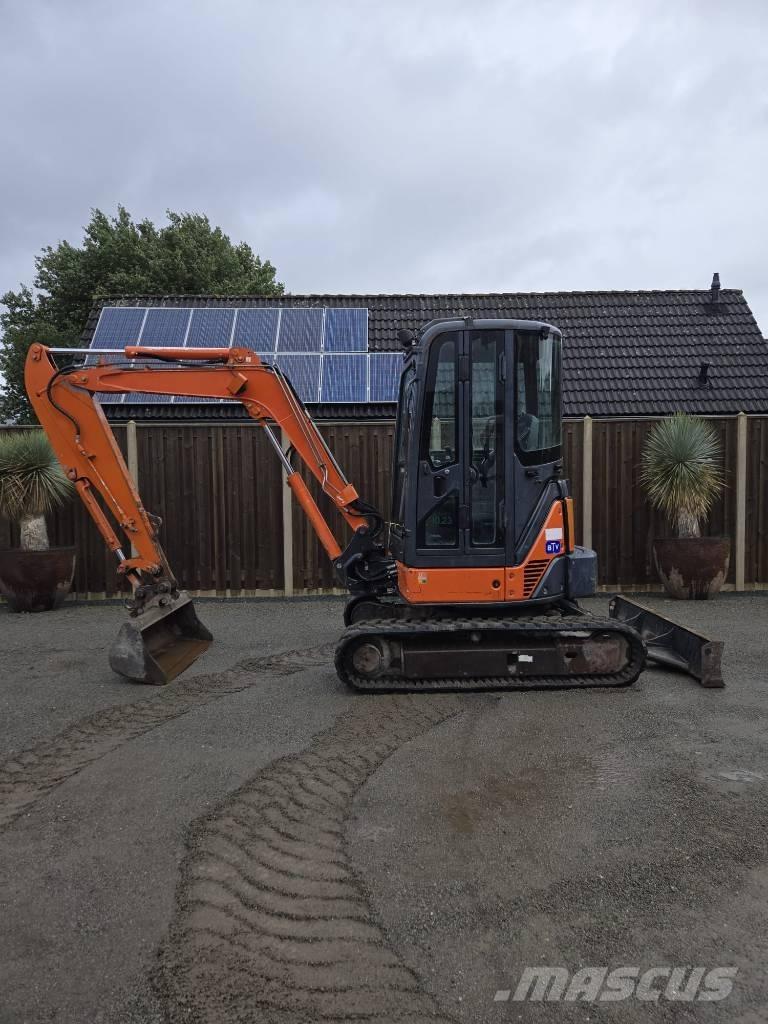 Hitachi ZX 35 U-2 Mini excavators < 7t
