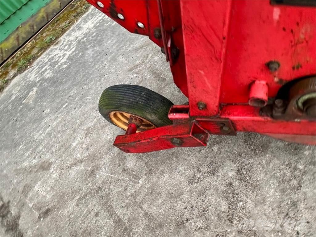 Taarup SKT 1500 Mowers