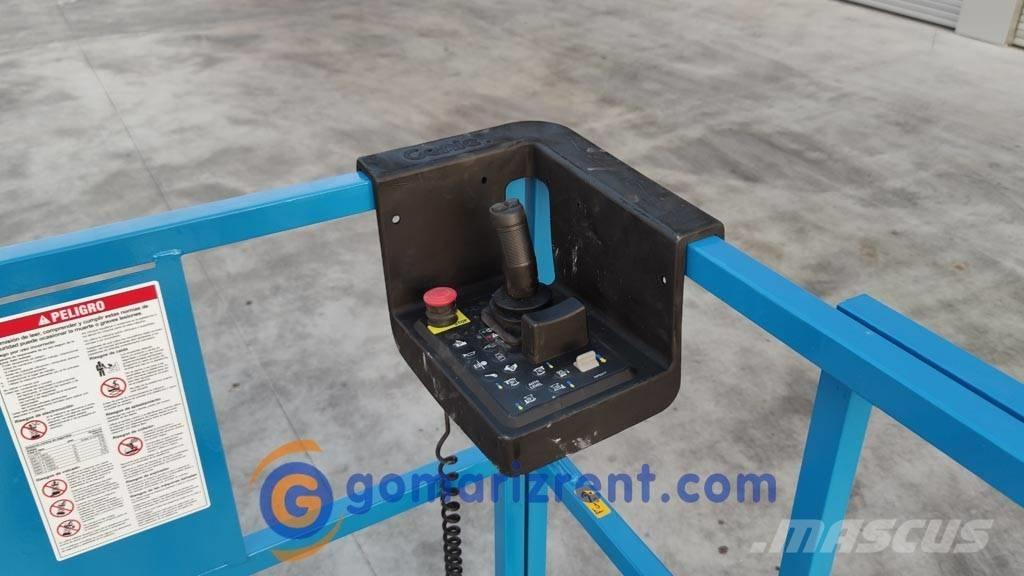 Genie GS 4390 Scissor lifts