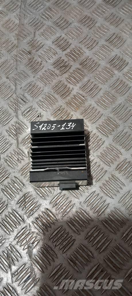 Scania R 440.   1729858 Electronics