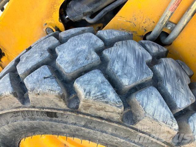 JCB 1CX EC TLB's
