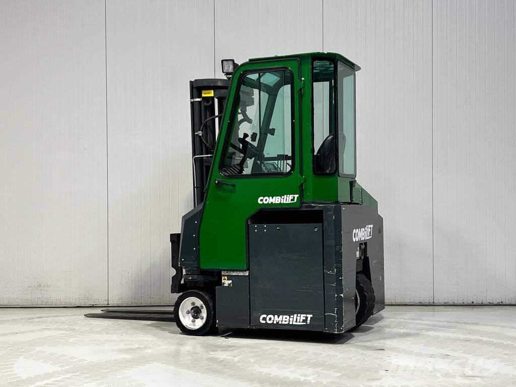Combilift CBE2500 4-way reach truck