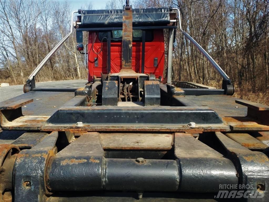 International WS7400 Hook lift trucks