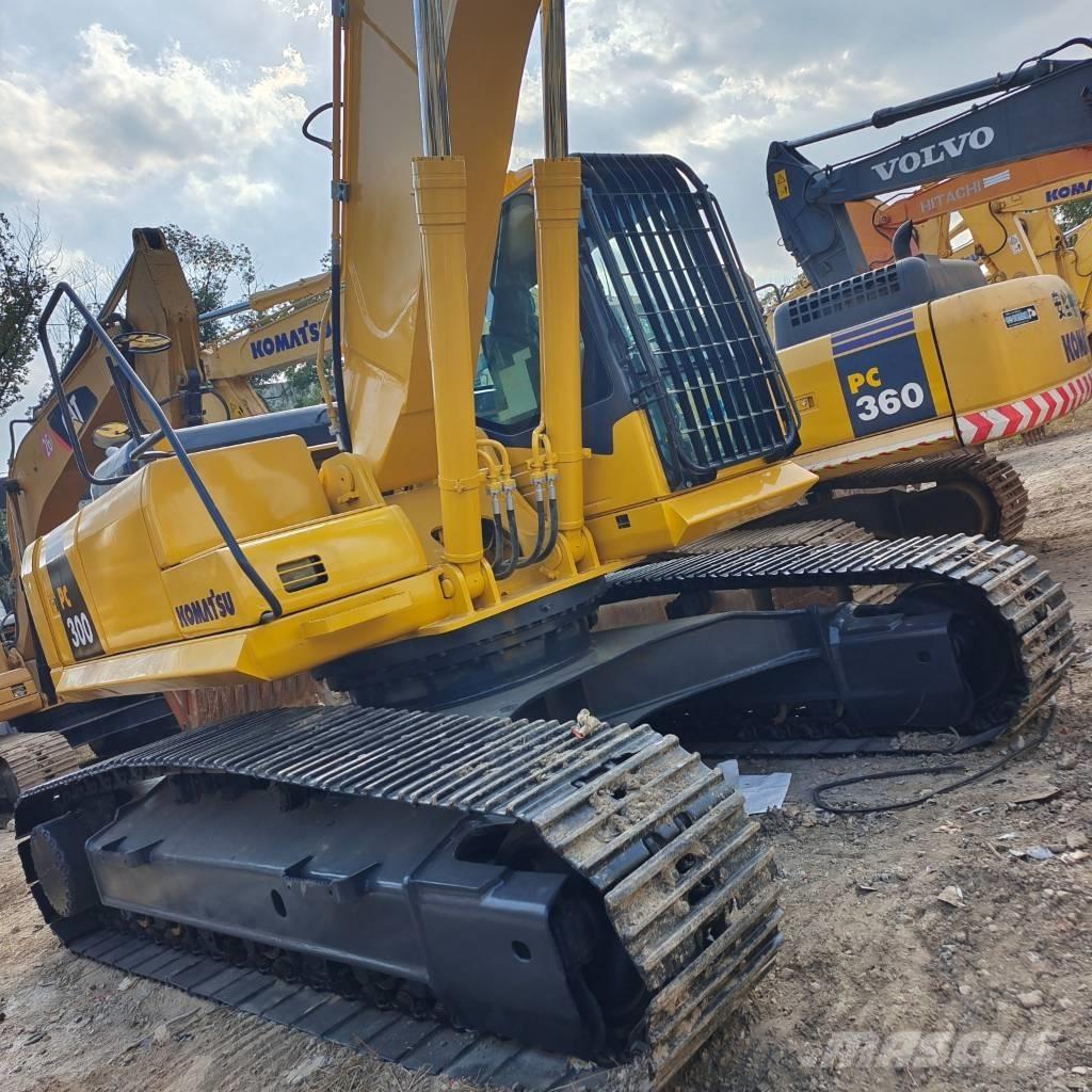 Komatsu PC 300-7 Crawler excavators