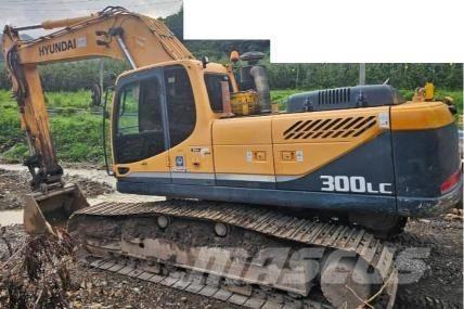 Hyundai Robex 300 LC Crawler excavators