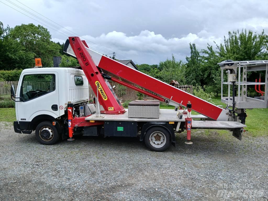 Palfinger P 220 B Truck mounted aerial platforms