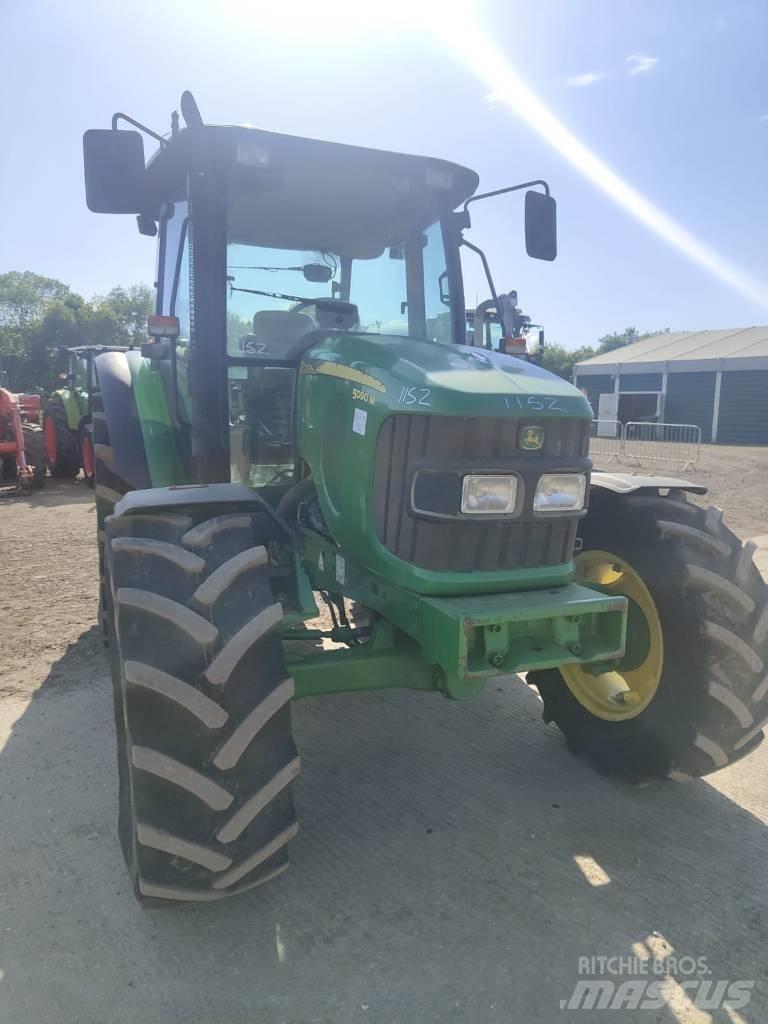 John Deere 5090 M Tractors