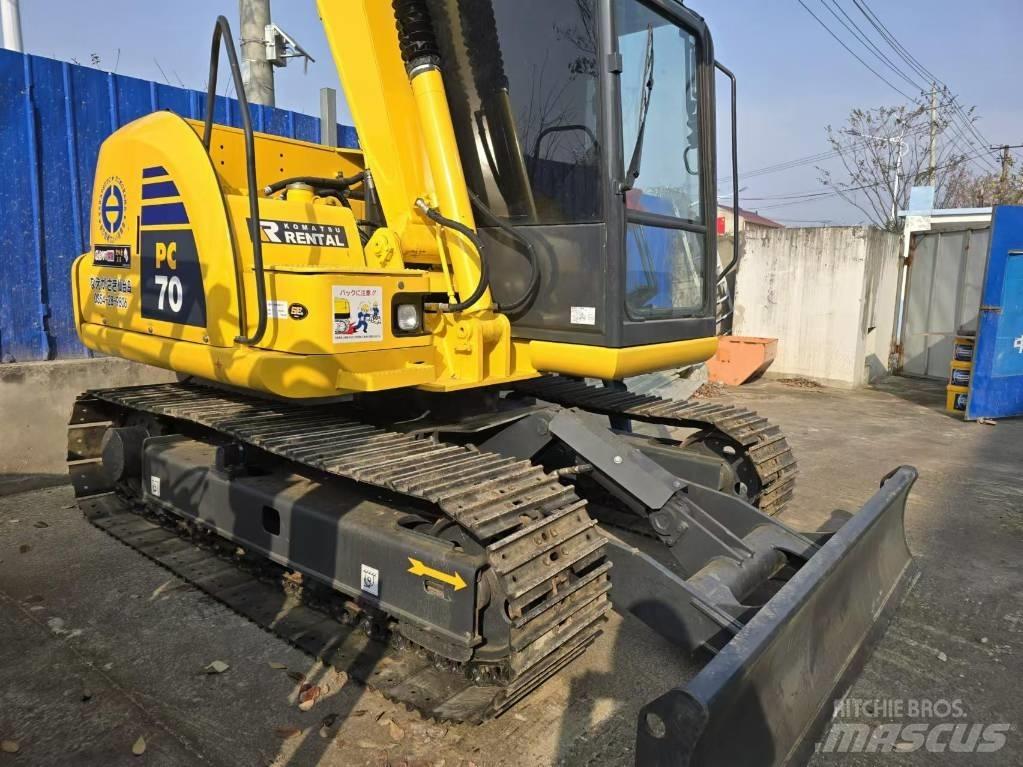 Komatsu PC 70 Mini excavators < 7t